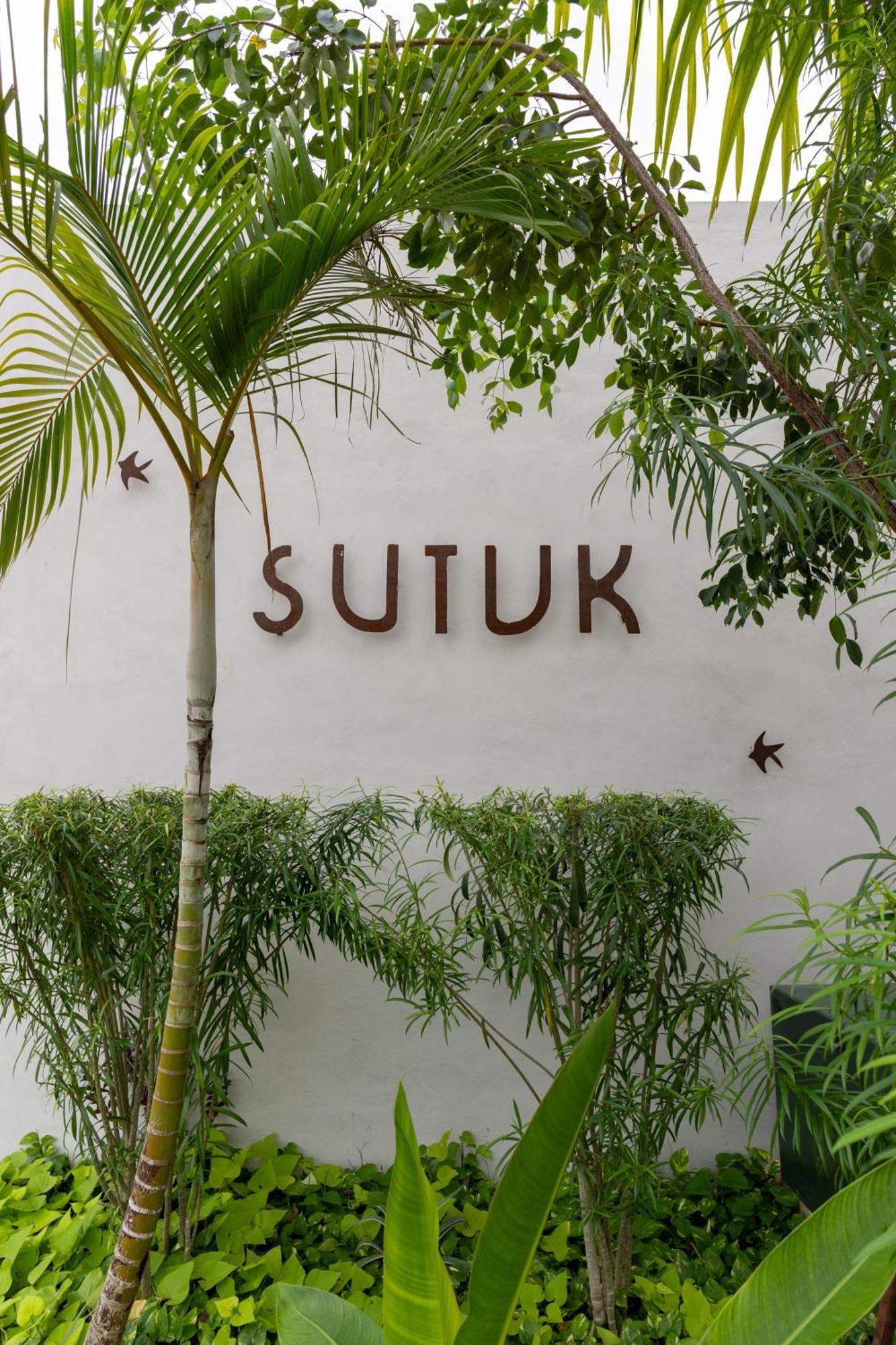 Hotel Sutuk Valladolid  Exteriér fotografie